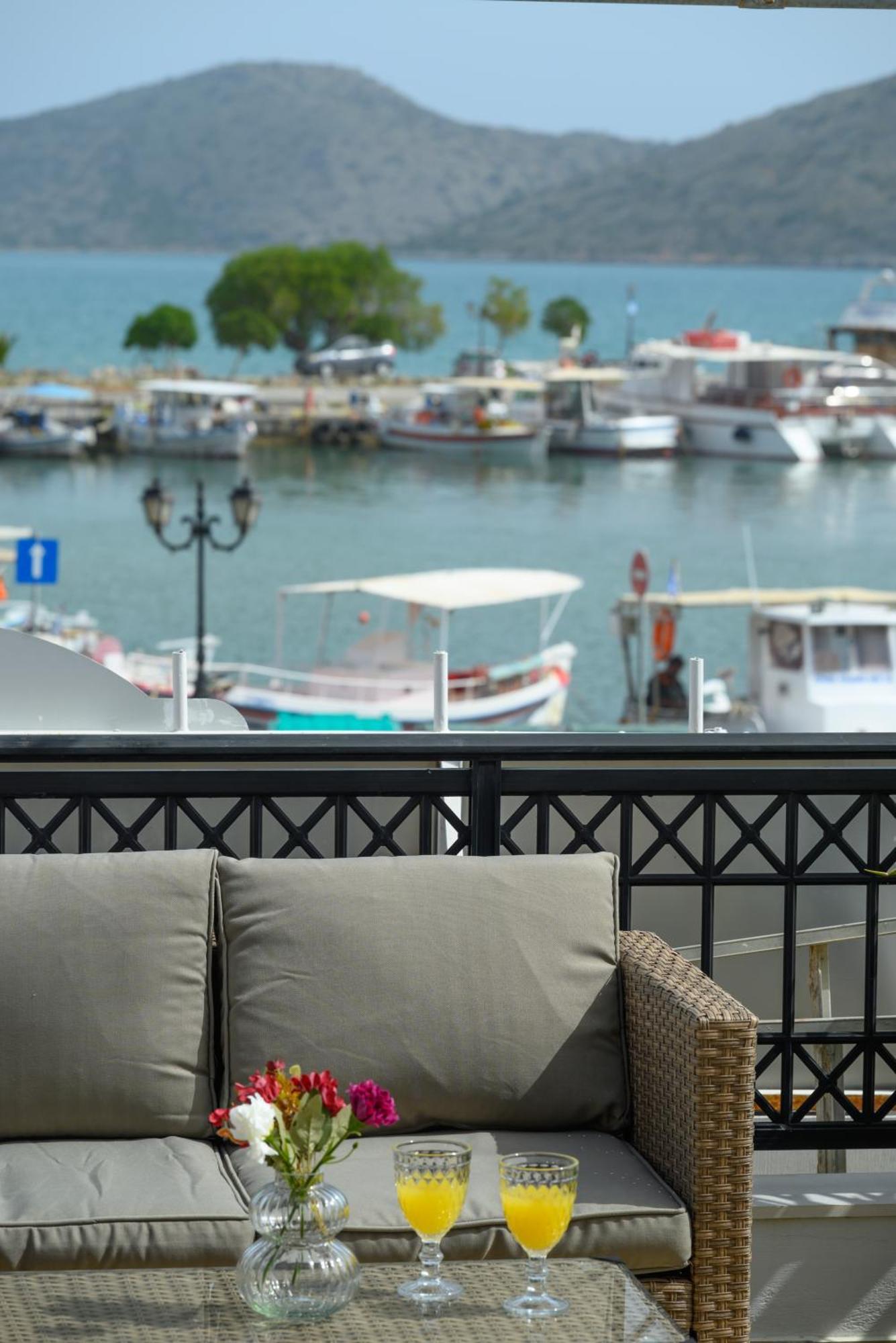 Elounda Luso Apartment Екстериор снимка
